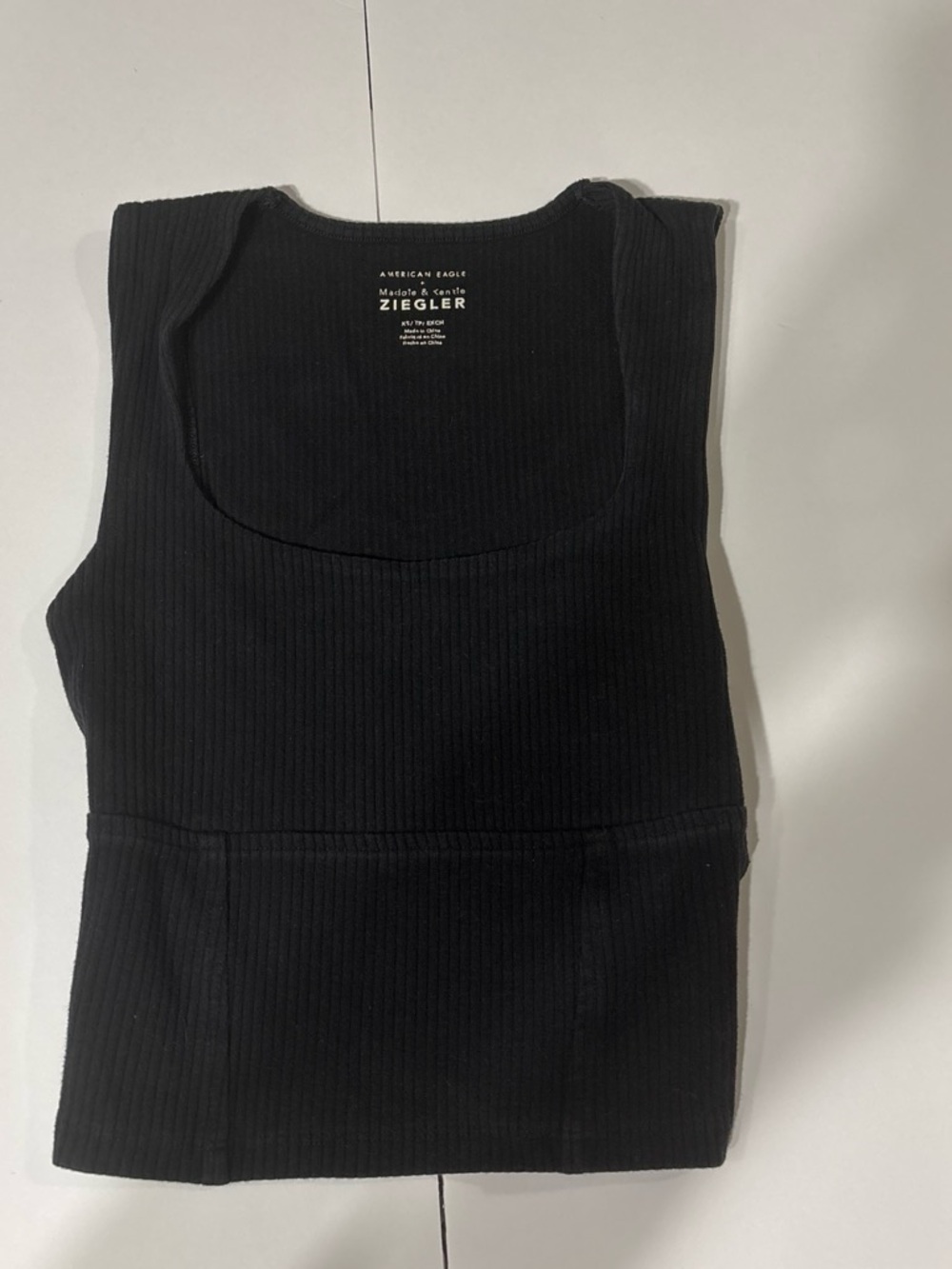 American Eagle Outfitters Black Ribbed Crop Tank